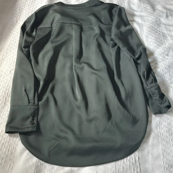 💥 H&M Blouse - Picture 6 of 11